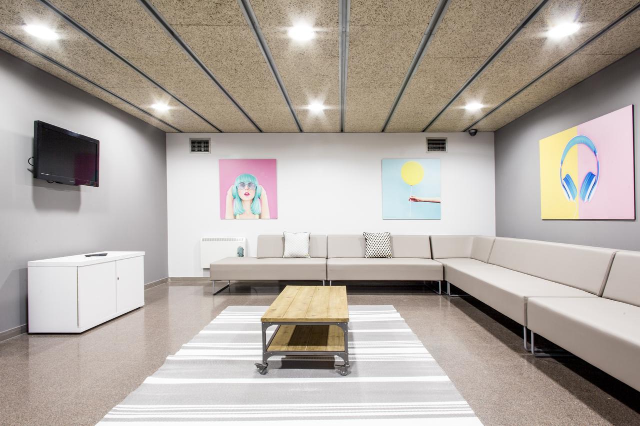 Residencia Universitaria Resa As Burgas 奥伦塞 外观 照片